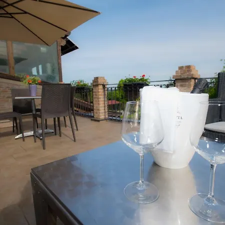 Apartament Residenza Collina Cielo